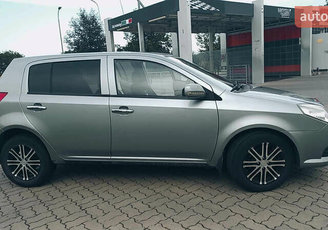 Сірий Джилі МК, об'ємом двигуна 1.5 л та пробігом 108 тис. км за 2150 $, фото 7 на Automoto.ua