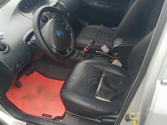 Серый Джили МК, объемом двигателя 1.6 л и пробегом 185 тыс. км за 2500 $, фото 5 на Automoto.ua