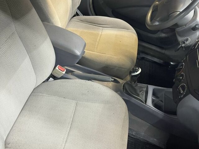 Серый Джили МК, объемом двигателя 1.5 л и пробегом 130 тыс. км за 1250 $, фото 5 на Automoto.ua