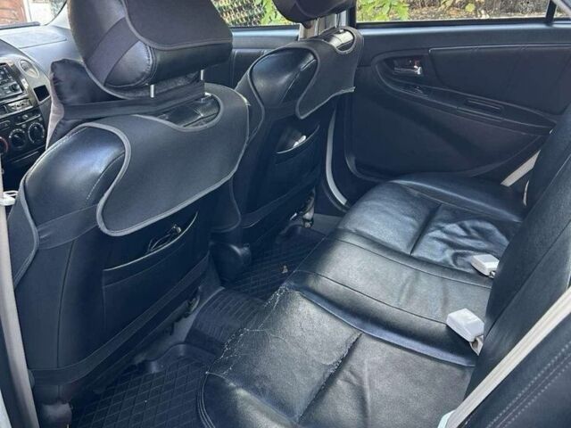 Серый Джили МК, объемом двигателя 1.6 л и пробегом 130 тыс. км за 2000 $, фото 6 на Automoto.ua