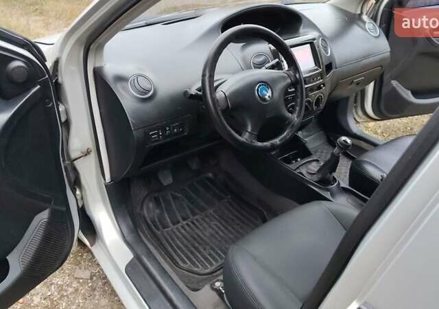 Сірий Джилі МК, об'ємом двигуна 1.5 л та пробігом 428 тис. км за 1900 $, фото 7 на Automoto.ua