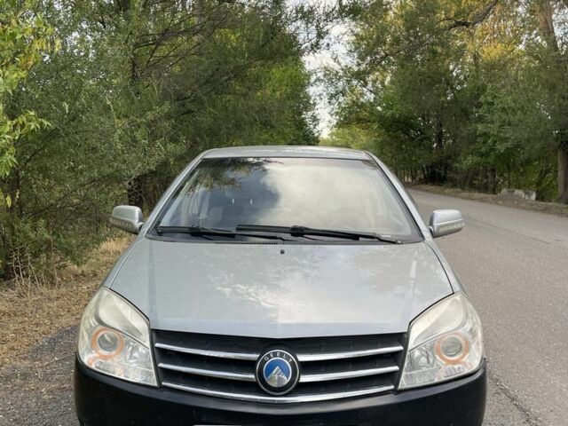 Серый Джили МК, объемом двигателя 1.5 л и пробегом 212 тыс. км за 1400 $, фото 2 на Automoto.ua