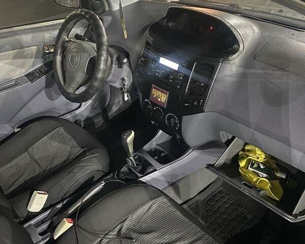 Серый Джили МК, объемом двигателя 1.5 л и пробегом 250 тыс. км за 2400 $, фото 3 на Automoto.ua