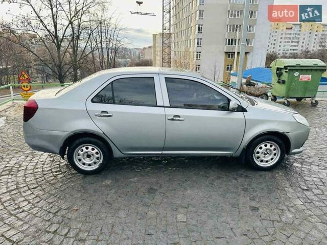 Серый Джили МК, объемом двигателя 1.5 л и пробегом 100 тыс. км за 2800 $, фото 2 на Automoto.ua