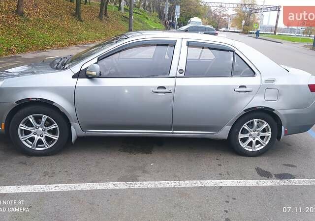 Серый Джили МК, объемом двигателя 1.59 л и пробегом 40 тыс. км за 2100 $, фото 4 на Automoto.ua