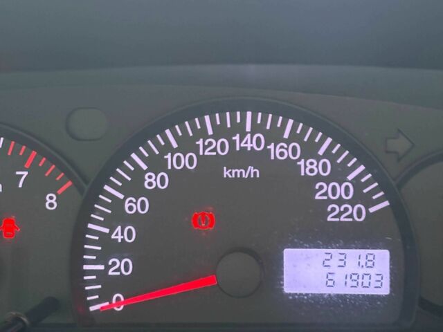 Серый Джили МК, объемом двигателя 1.5 л и пробегом 62 тыс. км за 4337 $, фото 11 на Automoto.ua