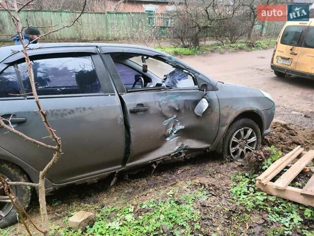 Сірий Джилі МК, об'ємом двигуна 1.5 л та пробігом 280 тис. км за 450 $, фото 6 на Automoto.ua