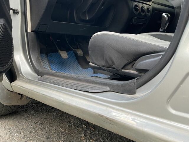 Серый Джили МК, объемом двигателя 1.5 л и пробегом 212 тыс. км за 1400 $, фото 10 на Automoto.ua