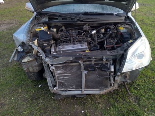 Сірий Джилі МК, об'ємом двигуна 1.5 л та пробігом 76 тис. км за 1929 $, фото 3 на Automoto.ua