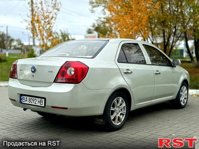 Серый Джили МК, объемом двигателя 1.5 л и пробегом 135 тыс. км за 2600 $, фото 4 на Automoto.ua