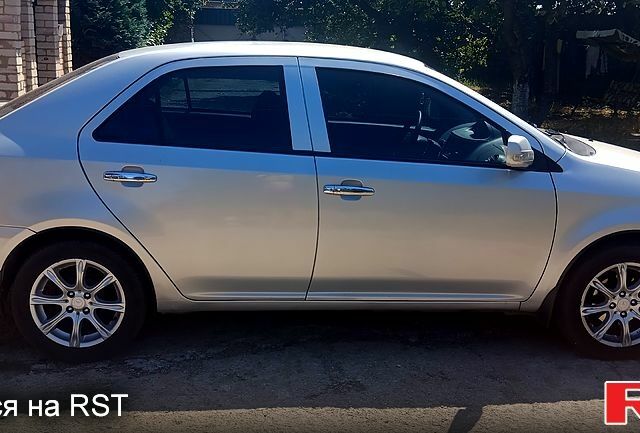 Сірий Джилі МК, об'ємом двигуна 1.5 л та пробігом 68 тис. км за 3500 $, фото 1 на Automoto.ua