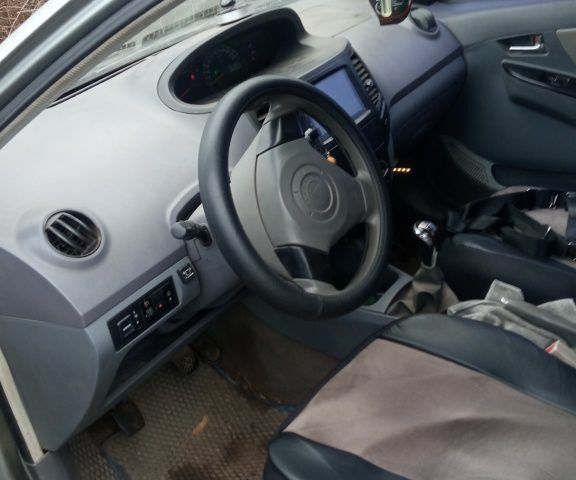 Серый Джили МК, объемом двигателя 1.5 л и пробегом 157 тыс. км за 1800 $, фото 4 на Automoto.ua