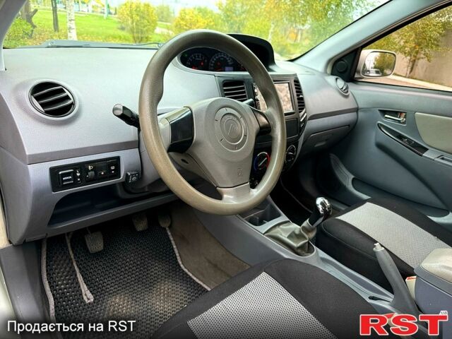 Серый Джили МК, объемом двигателя 1.5 л и пробегом 135 тыс. км за 2600 $, фото 7 на Automoto.ua