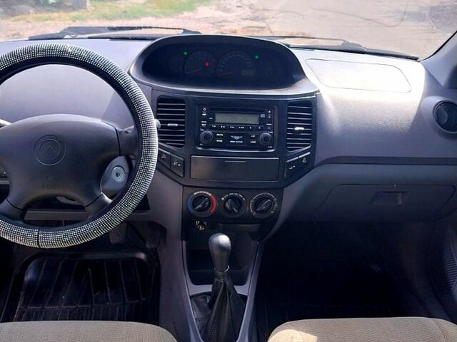 Серый Джили МК, объемом двигателя 1.5 л и пробегом 200 тыс. км за 3100 $, фото 2 на Automoto.ua