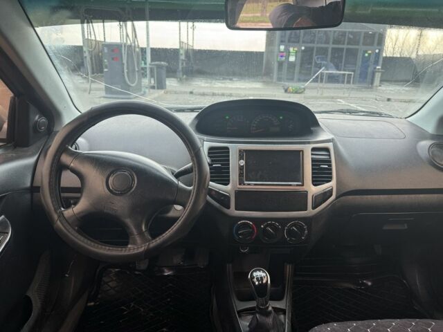 Серый Джили МК, объемом двигателя 1.5 л и пробегом 200 тыс. км за 1800 $, фото 6 на Automoto.ua