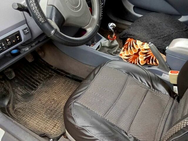 Серый Джили МК, объемом двигателя 1.5 л и пробегом 0 тыс. км за 4200 $, фото 5 на Automoto.ua