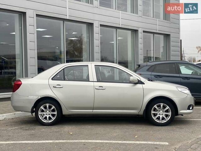 Сірий Джилі МК, об'ємом двигуна 1.5 л та пробігом 86 тис. км за 2900 $, фото 4 на Automoto.ua