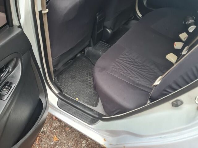 Серый Джили МК, объемом двигателя 1.5 л и пробегом 140 тыс. км за 1900 $, фото 4 на Automoto.ua