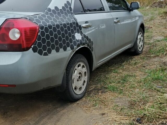 Сірий Джилі МК, об'ємом двигуна 1.5 л та пробігом 1 тис. км за 2400 $, фото 3 на Automoto.ua