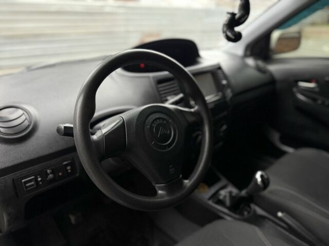 Серый Джили МК, объемом двигателя 1.5 л и пробегом 103 тыс. км за 2100 $, фото 4 на Automoto.ua