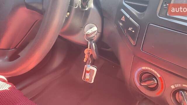 Серый Джили МК, объемом двигателя 1.5 л и пробегом 165 тыс. км за 3199 $, фото 14 на Automoto.ua