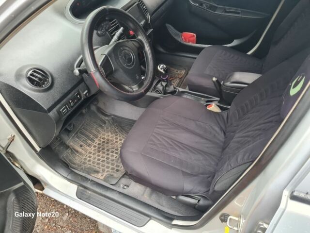 Серый Джили МК, объемом двигателя 1.5 л и пробегом 140 тыс. км за 1900 $, фото 5 на Automoto.ua