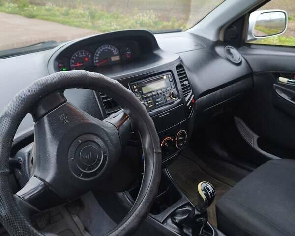 Серый Джили МК, объемом двигателя 1.5 л и пробегом 183 тыс. км за 2700 $, фото 17 на Automoto.ua