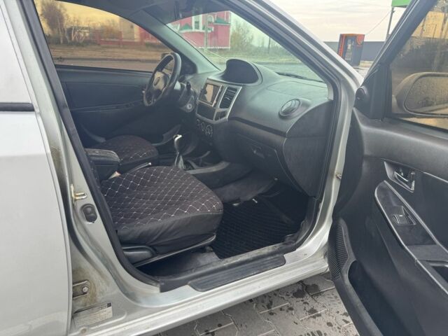 Серый Джили МК, объемом двигателя 1.5 л и пробегом 200 тыс. км за 1800 $, фото 5 на Automoto.ua