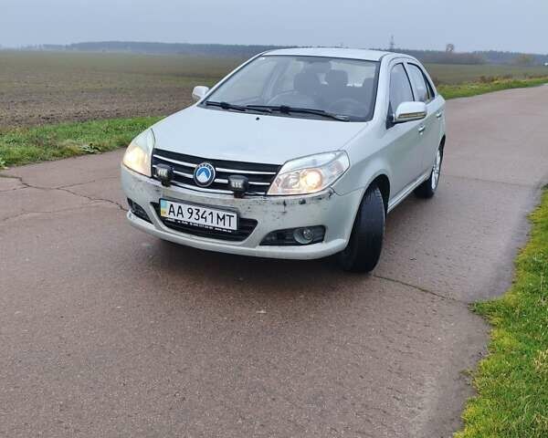 Серый Джили МК, объемом двигателя 1.5 л и пробегом 183 тыс. км за 2700 $, фото 4 на Automoto.ua