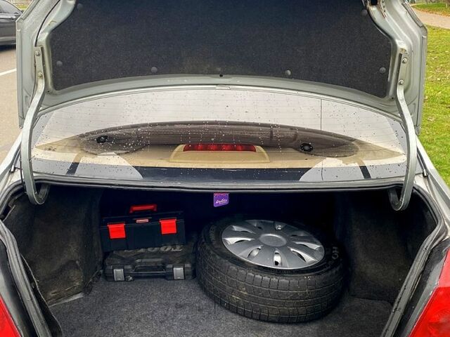 Серый Джили МК, объемом двигателя 1.5 л и пробегом 89 тыс. км за 2500 $, фото 12 на Automoto.ua