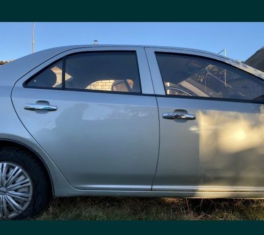 Серый Джили МК, объемом двигателя 1.5 л и пробегом 85 тыс. км за 3000 $, фото 3 на Automoto.ua