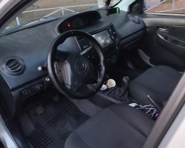 Сірий Джилі МК, об'ємом двигуна 1.5 л та пробігом 170 тис. км за 3200 $, фото 4 на Automoto.ua