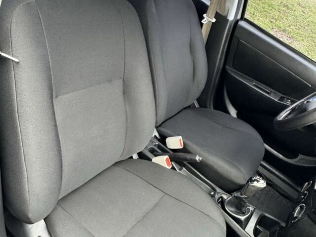 Сірий Джилі МК, об'ємом двигуна 1.5 л та пробігом 91 тис. км за 3100 $, фото 21 на Automoto.ua