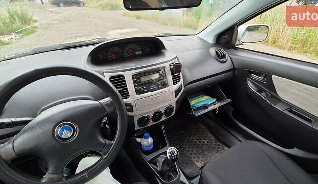 Сірий Джилі МК, об'ємом двигуна 1.59 л та пробігом 133 тис. км за 2400 $, фото 23 на Automoto.ua