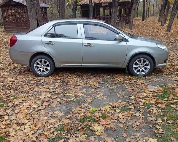 Сірий Джилі МК, об'ємом двигуна 1.5 л та пробігом 73 тис. км за 3300 $, фото 14 на Automoto.ua