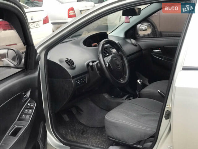 Серый Джили МК, объемом двигателя 1.5 л и пробегом 194 тыс. км за 2800 $, фото 10 на Automoto.ua