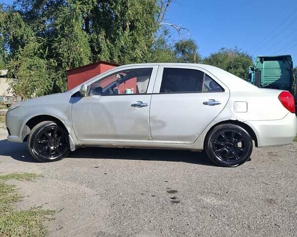 Сірий Джилі МК, об'ємом двигуна 1.59 л та пробігом 155 тис. км за 1800 $, фото 4 на Automoto.ua