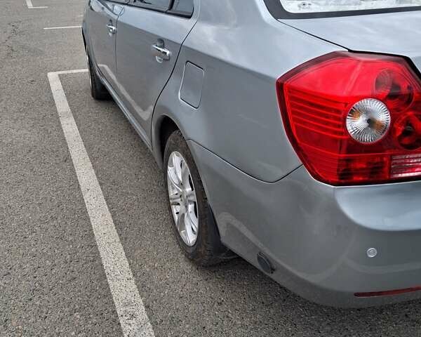 Сірий Джилі МК, об'ємом двигуна 1.5 л та пробігом 180 тис. км за 2500 $, фото 2 на Automoto.ua