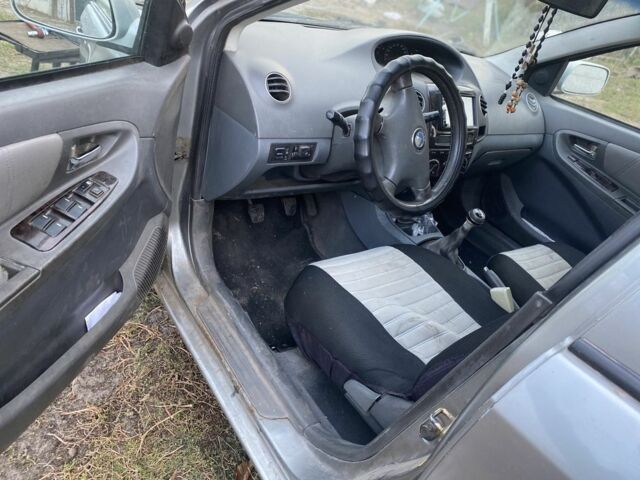 Сірий Джилі МК, об'ємом двигуна 1.6 л та пробігом 2 тис. км за 1400 $, фото 3 на Automoto.ua