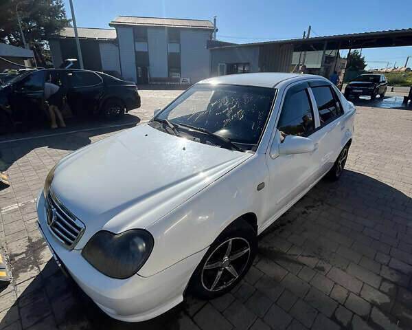 Белый Джили МР, объемом двигателя 1.5 л и пробегом 240 тыс. км за 1200 $, фото 7 на Automoto.ua