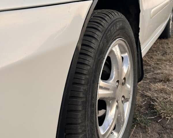 Белый Джили МР, объемом двигателя 1.5 л и пробегом 145 тыс. км за 2100 $, фото 8 на Automoto.ua