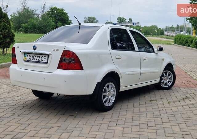 Белый Джили МР, объемом двигателя 1.5 л и пробегом 35 тыс. км за 2800 $, фото 13 на Automoto.ua