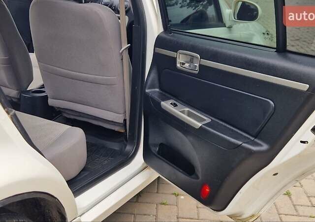Білий Джилі МР, об'ємом двигуна 1.5 л та пробігом 35 тис. км за 2800 $, фото 20 на Automoto.ua