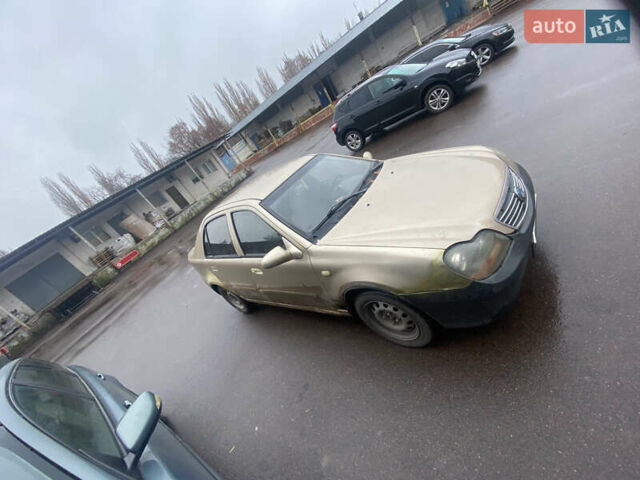 Бежевый Джили МР, объемом двигателя 1.5 л и пробегом 263 тыс. км за 750 $, фото 5 на Automoto.ua