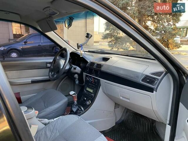 Черный Джили МР, объемом двигателя 1.5 л и пробегом 150 тыс. км за 3000 $, фото 6 на Automoto.ua