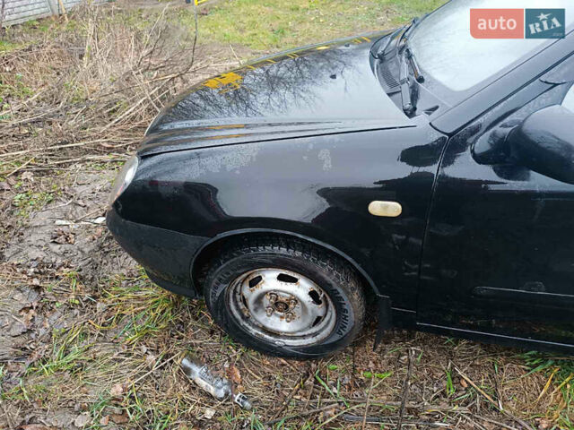 Черный Джили МР, объемом двигателя 1.5 л и пробегом 333 тыс. км за 850 $, фото 1 на Automoto.ua