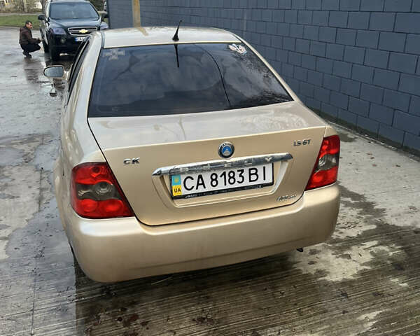 Желтый Джили МР, объемом двигателя 1.5 л и пробегом 168 тыс. км за 1670 $, фото 2 на Automoto.ua