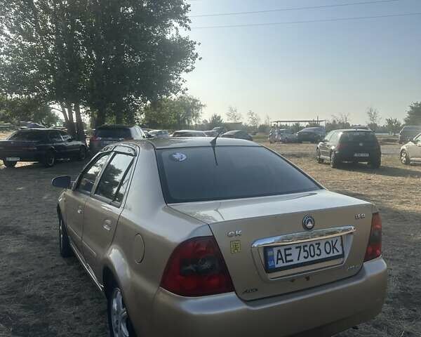 Желтый Джили МР, объемом двигателя 1.5 л и пробегом 137 тыс. км за 1700 $, фото 3 на Automoto.ua