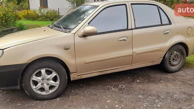 Желтый Джили МР, объемом двигателя 1.5 л и пробегом 248 тыс. км за 1999 $, фото 14 на Automoto.ua
