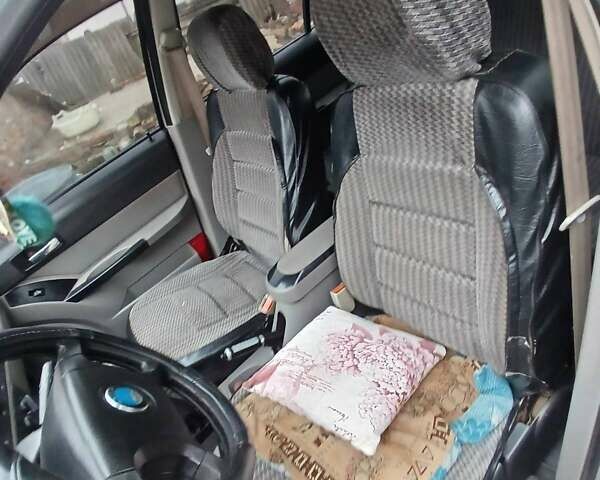 Серый Джили МР, объемом двигателя 1.5 л и пробегом 147 тыс. км за 2200 $, фото 2 на Automoto.ua